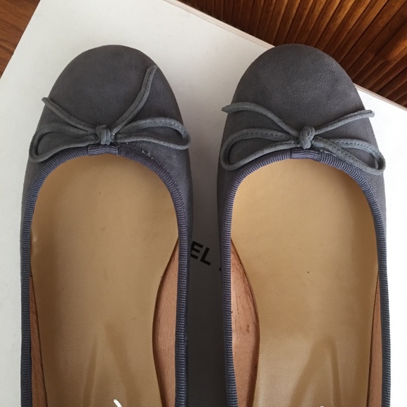 Grey Suede Ballet Flats - Picture 4 of 16